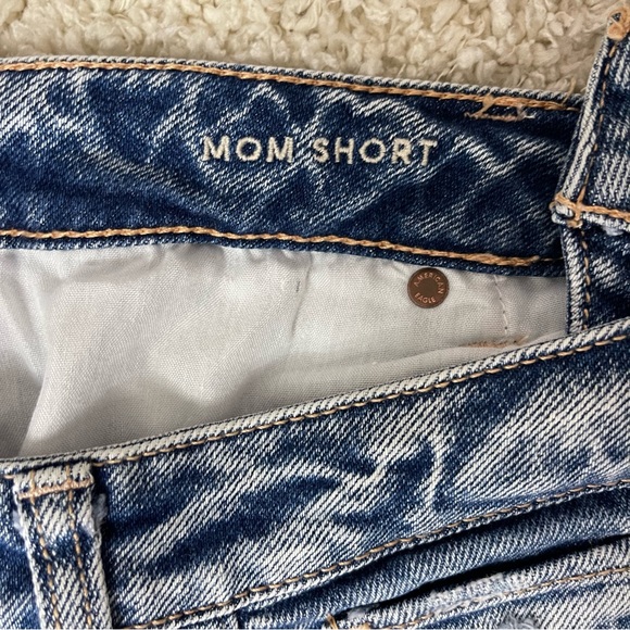 America Eagle Denim Mom Short - Picture 6 of 7